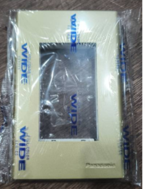 Panasonic 3 Gang Plate Cover Refina Wide Series Metallic Gold WEG6803MY-1