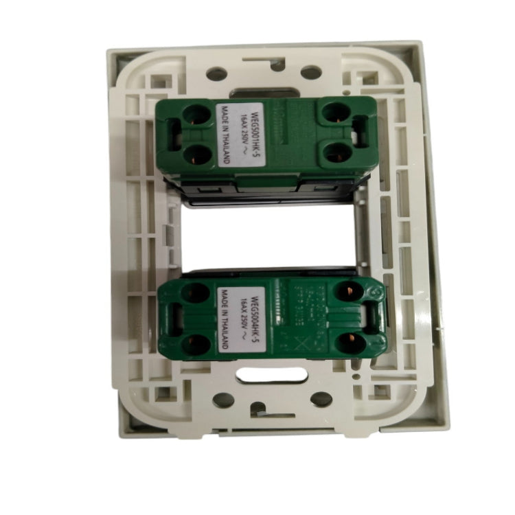 Panasonic combination 4 way 1 way switch 16A 250V in white and green components