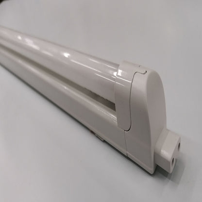 Philips 14W T5 fluorescent tube daylight designed for energy-efficient lighting solutions