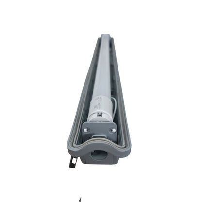 FSL LED Weather-Proof Lamp T8 9W 180-265V Daylight 664mm x 71mm x 63mm Lm500