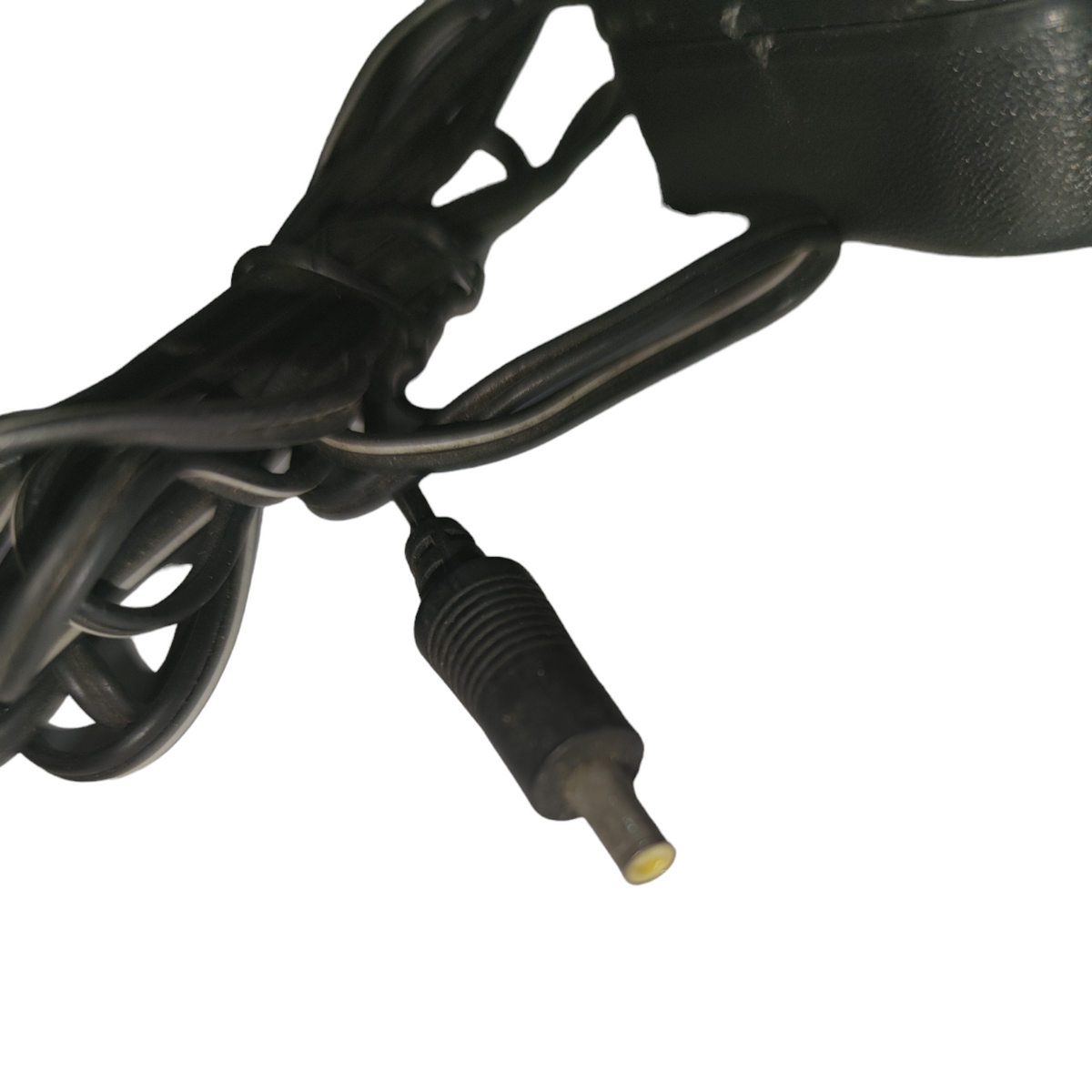 Knight Power Supply Output 220V Input with durable cable for reliable electrical connections