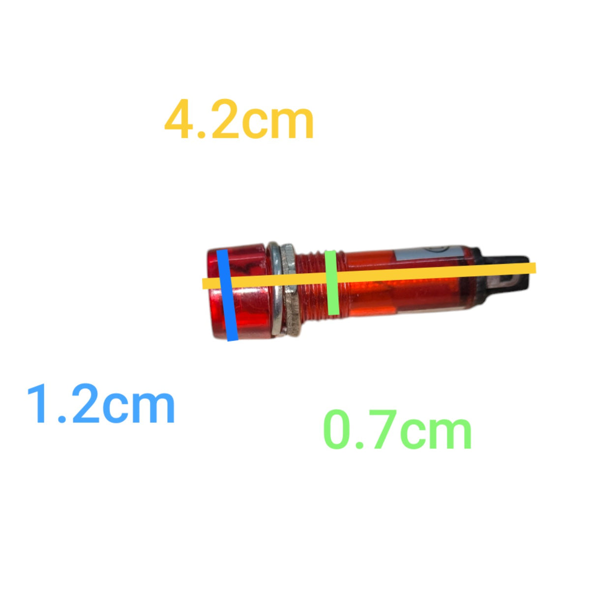 A small cylindrical red translucent component on a white background with overlaid dimension labels: 4.2cm across the top, 1.