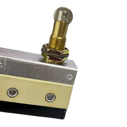 Sassin Limit Switch 10A 250V AZ7311