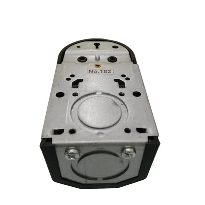 Surer No.182 NEMA 6-50R Power Outlet, Surface Mount (50A 250V) 2P 3-Wire Grounding Receptacle