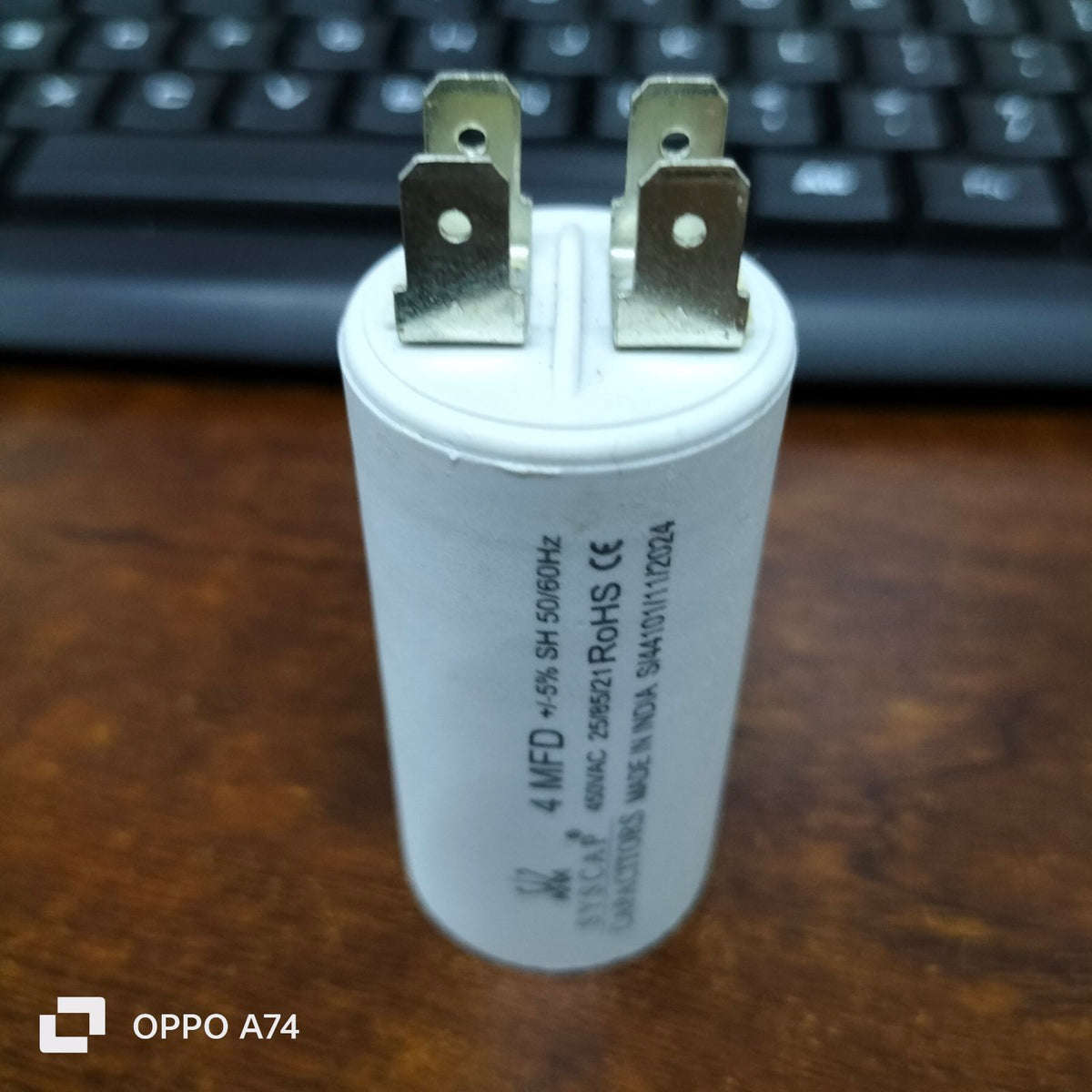 Syscap 4MFD motor running capacitor for electrical applications with metal terminals