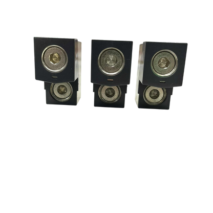 Schneider Mechanical Lugs 2 x 35-240mm Lug Holes for EZC400N Ampere Frame NSX400/630