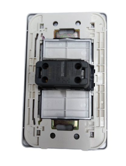 Omni 1 Way Switch 3 Device with Plate ( Designer Series Graphite) DWS-513G+DWP-113G 16A 250V