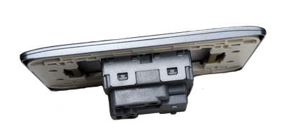 Omni Aircon Outlet Tandem Outlet power socket with integrated switch in white finish