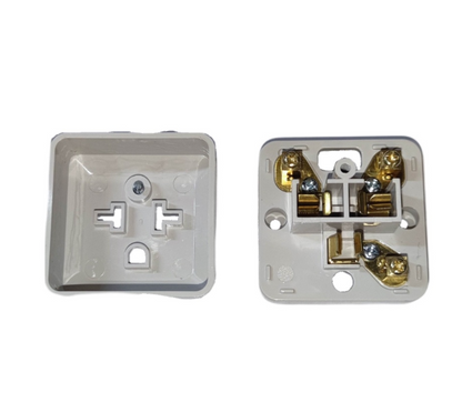 Omni Tandem Outlet Surface Type Single 20A 220V WTO-001