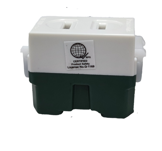 Panasonic Flat Pin Outlet Receptacle Quick Connect Terminal 16A 250V, Flat Pin Outlet Device Wide Series WEG1001-5