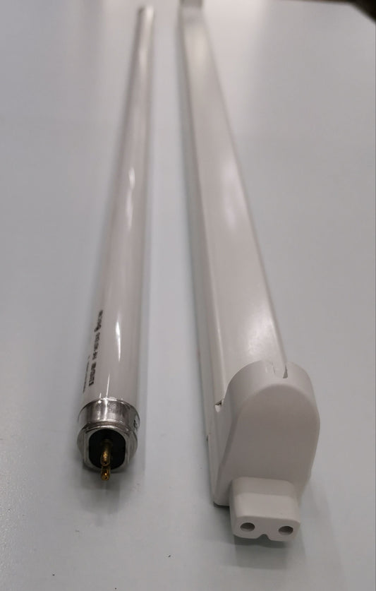 Philips 14W T-5 Fluorescent Tube with Fixture Daylight 220V, T5 Fluorescent Lamp 14 Watts Daylight Tube w/ Fixture