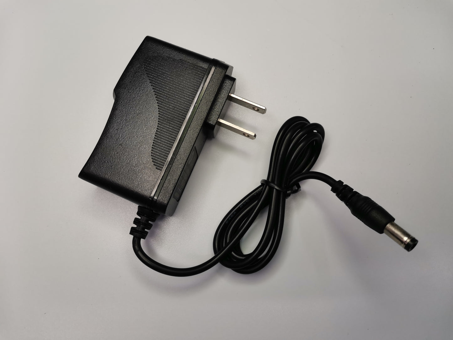 Grippes AC/DC Adaptor 5V 1A