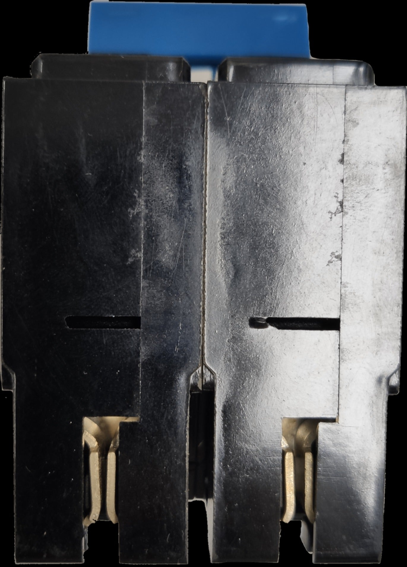 Taiyou 100A 2 Pole 220V Circuit Breaker Plug-in with black casing and metal terminals