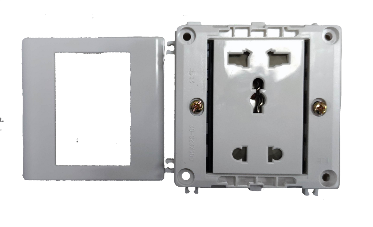 Bull 2 Gang Square Device Universal with Ground 10A power outlet and cover plate in white