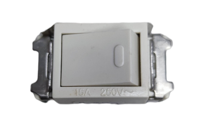 Omni 15A 250V classic wall switch in white for residential electrical installations