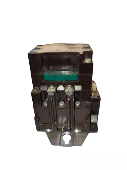 Cutler Hamer Magnetic Contactor 27A 220V electrical switch component for power control