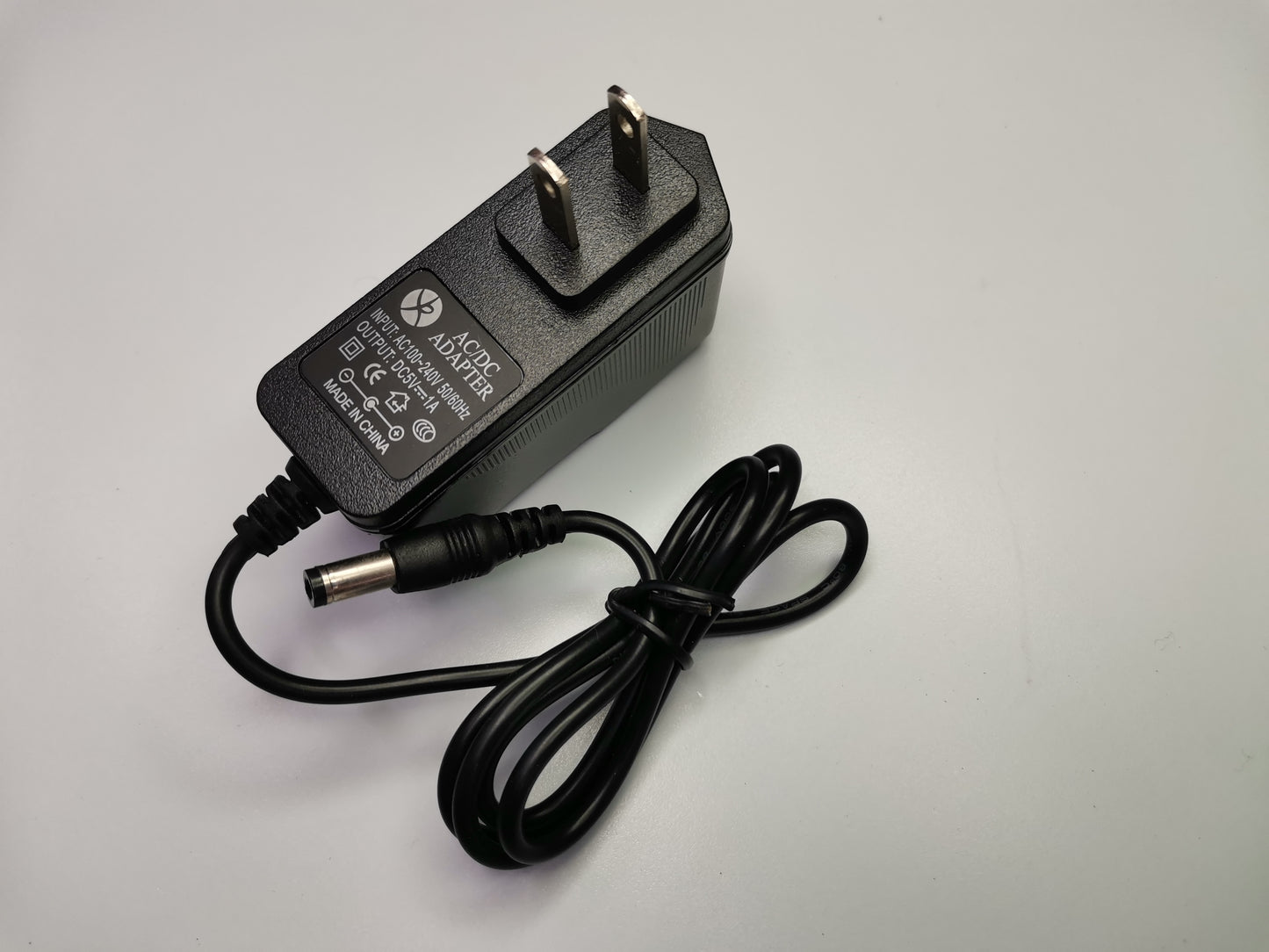 Grippes AC/DC Adaptor 5V 1A