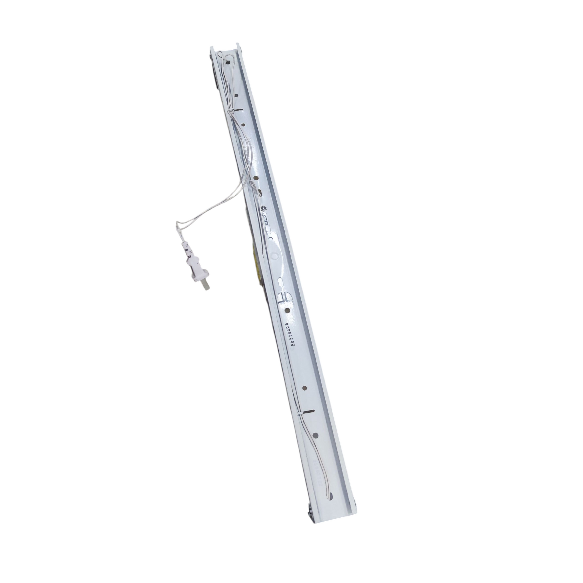 Delta magnetic ballast light fixture in white with attached power cord and mounting holes