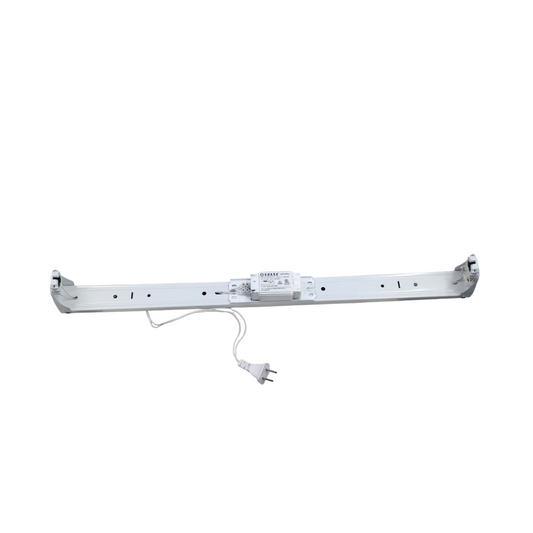 Delta magnetic ballast light fixture with white metal frame and attached power cord
