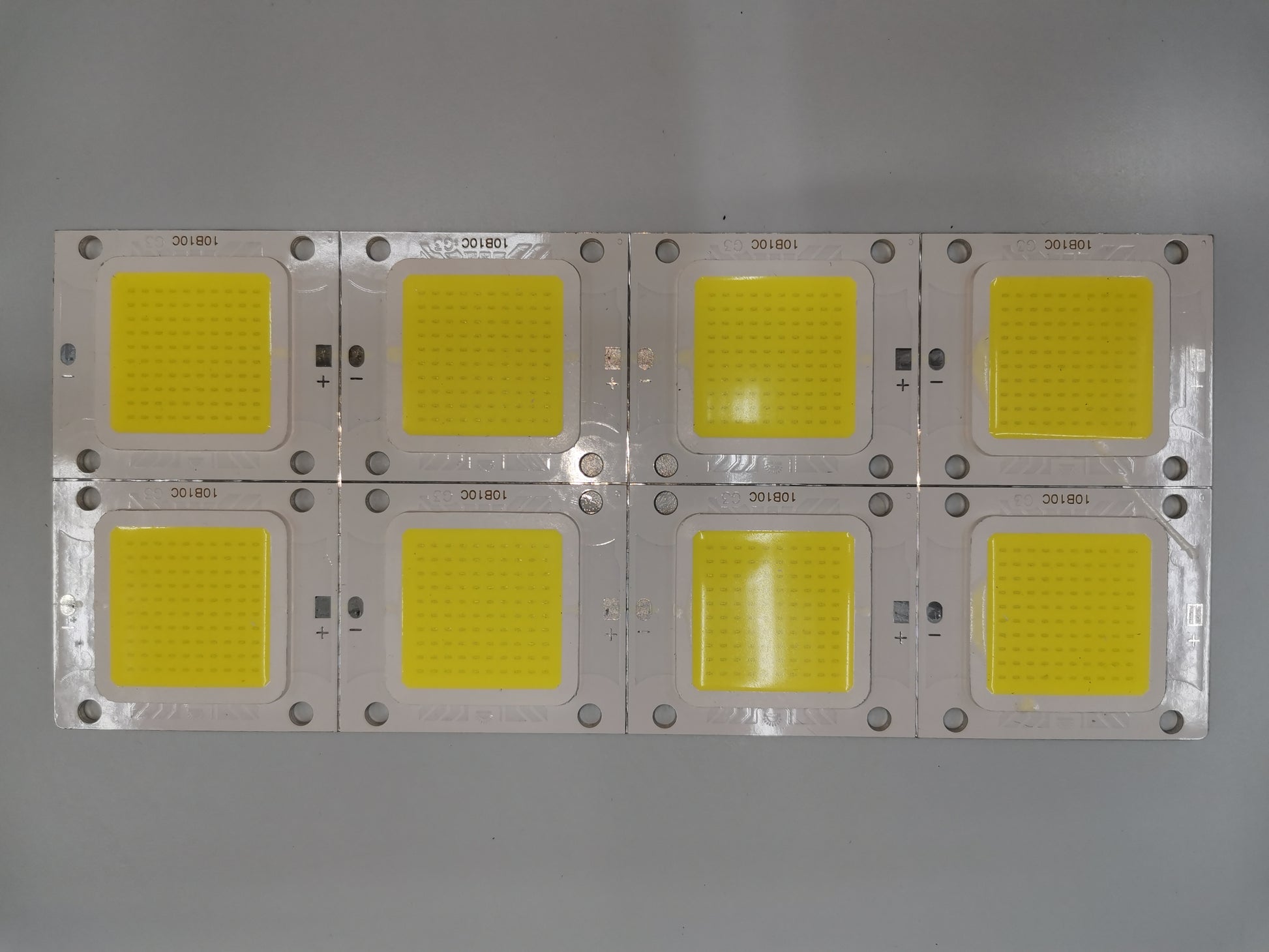 Denko 50W Slim LED Chip Grid with Eight Yellow LED Chips for Bright Lighting Solutions