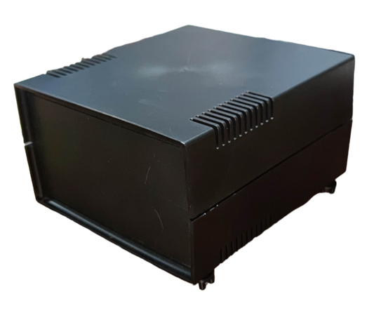 Electx Electrical Supply black project box with ventilation slots DIY plastic enclosure 170x135x90mm for electronics