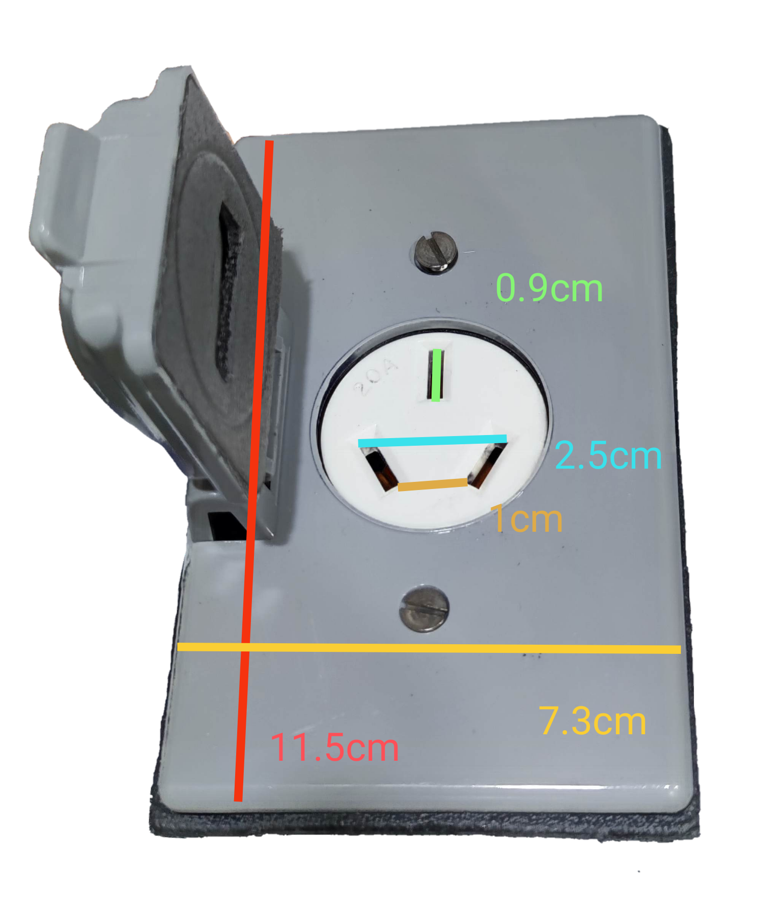 Eagle 20A range outlet with weatherproof cover in gray plastic for outdoor electrical use