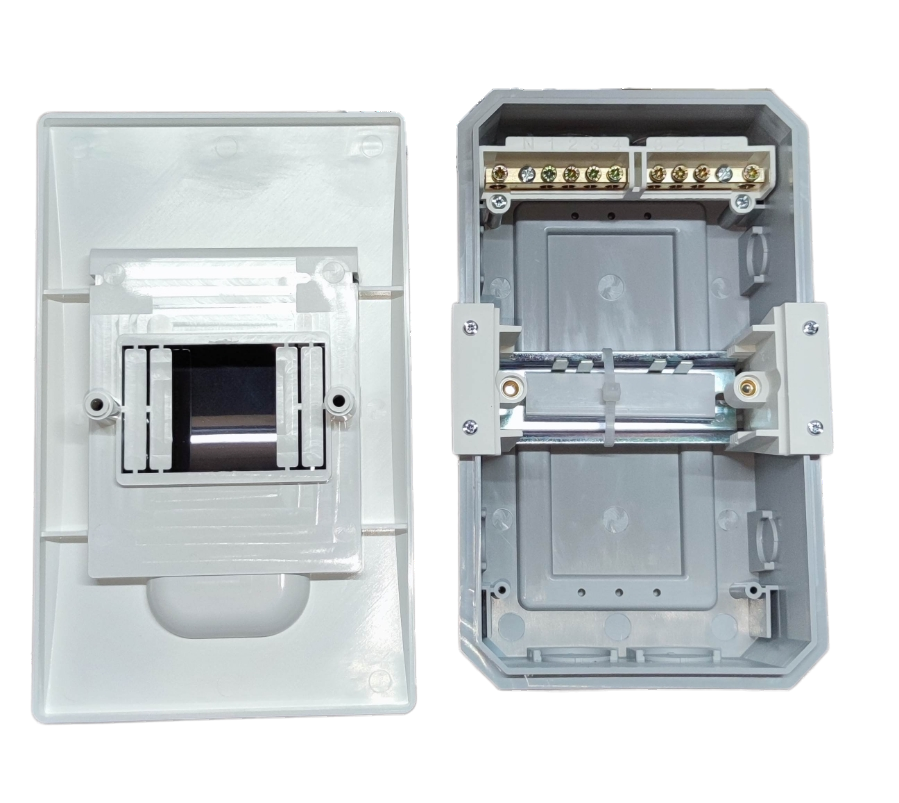 Omni 4 Ways Distribution Panel Box MDP-04PP Recessed Type Distribution Panel for Miniature Circuit Breaker
