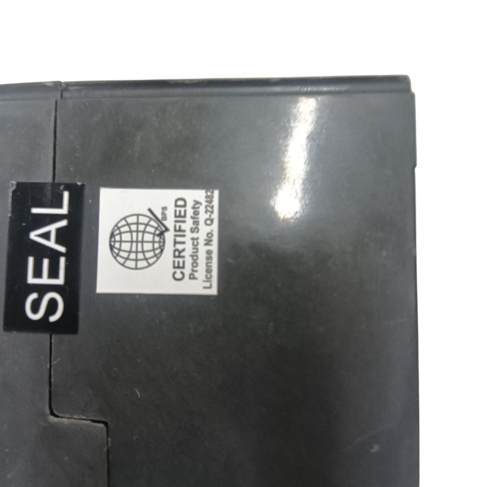 GE Circuit Breaker with Certification Seal from Electx Electrical Supply for Reliable Safety