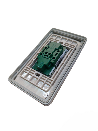 Omni Weatherproof Duplex Universal Outlet 16A 220V with Stainless Plate Cover WPP-602+WWP-113S+WWG-402