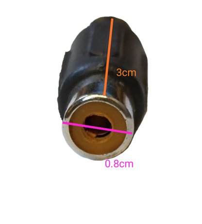 Close-up of a female to female RCA connector showing dimensions of 3cm and 0.8cm