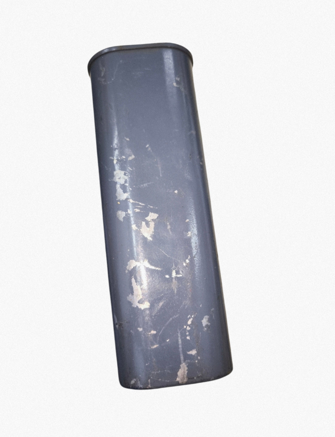 Refurbished GE 30uf 440VAC capacitor for electrical circuit applications with a durable metal casing