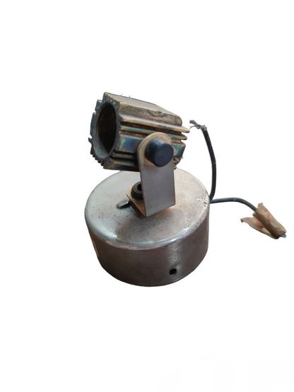 Metal lighting fixture for MR-16 or MR-11 lamps with adjustable mount and wiring