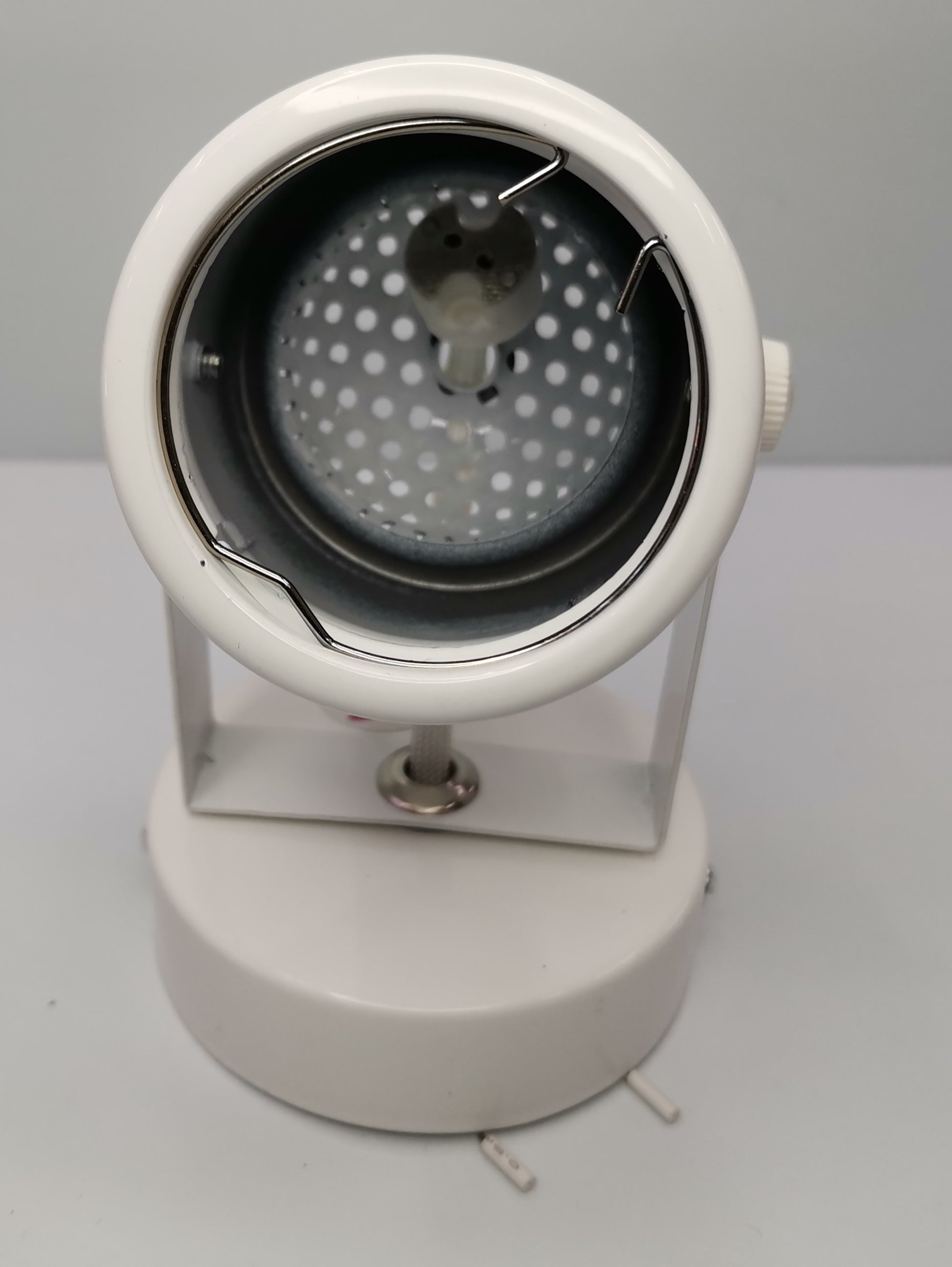 Biglite white MR16 spotlight holder ceiling light with adjustable mounting bracket