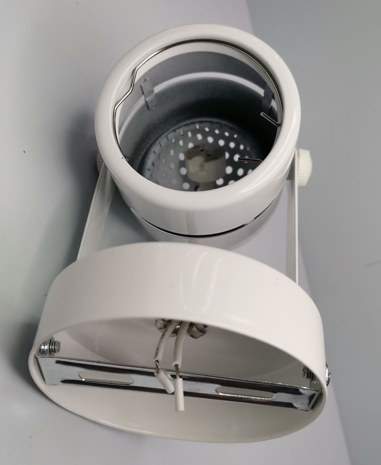 Biglite white ceiling light MR16 spotlight holder with adjustable mount and wiring