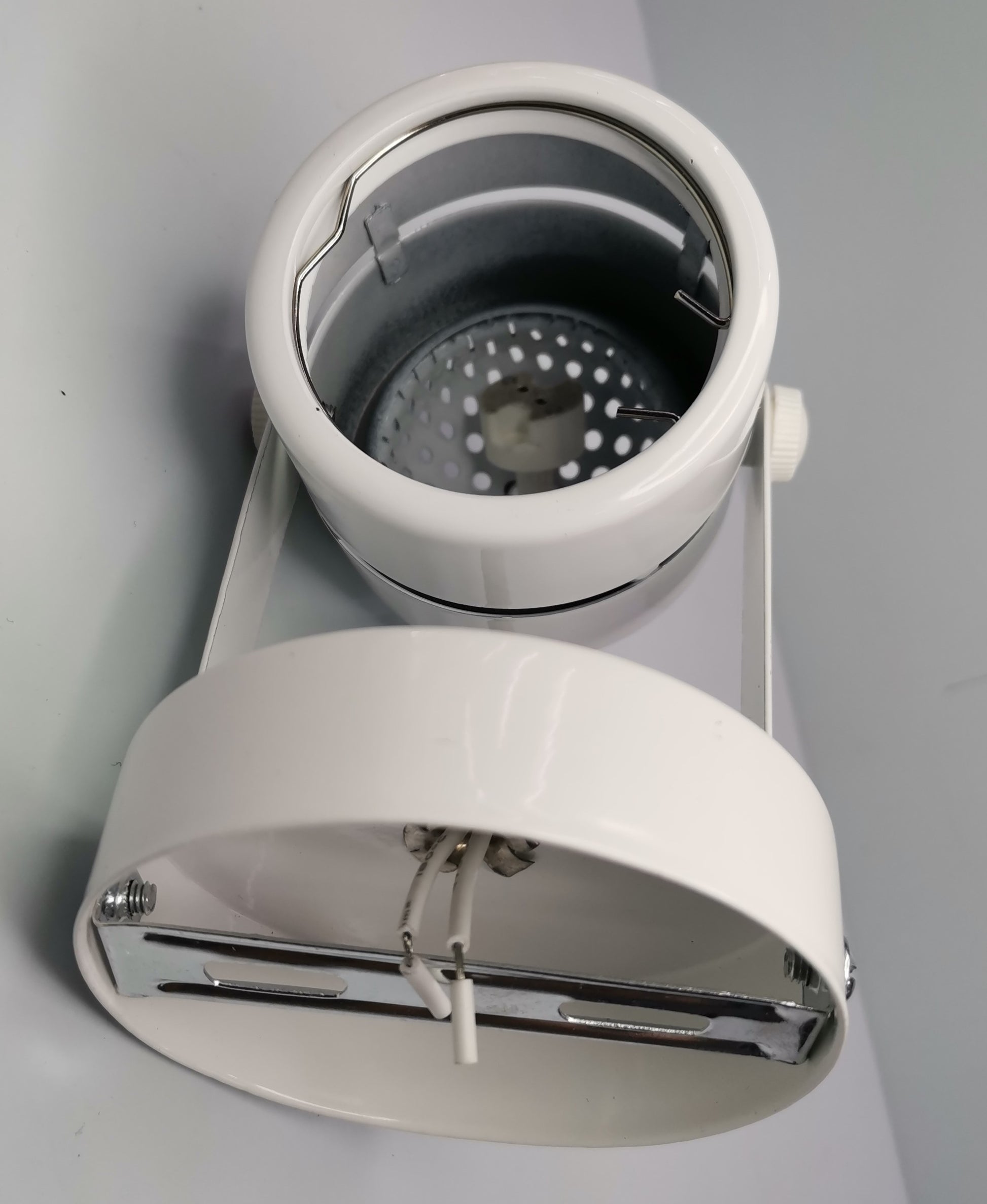 Biglite white ceiling light MR16 spotlight holder with adjustable mount and wiring