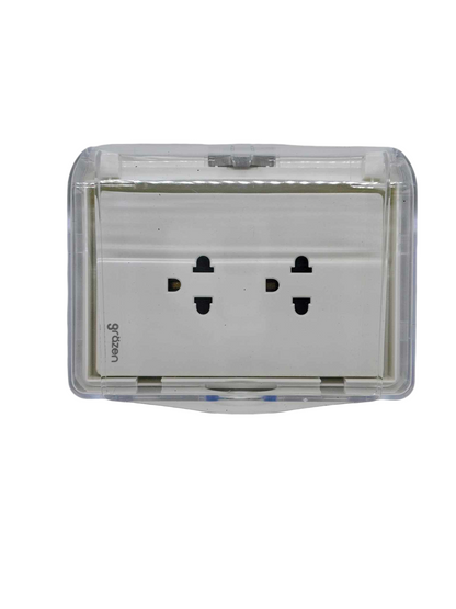 Grazen Weatherproof Duplex outlet 16A in a clear protective casing for outdoor use