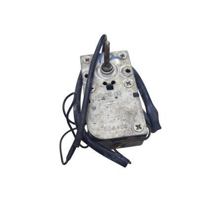 21A Hotpoint Thermostat 125-250V with a metal housing and connecting wires for precise temperature control