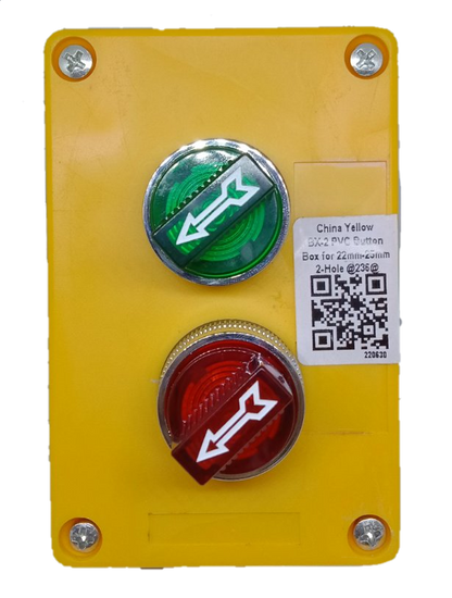Auspicious illuminated selector switch 22mm with green and red arrow buttons on yellow panel