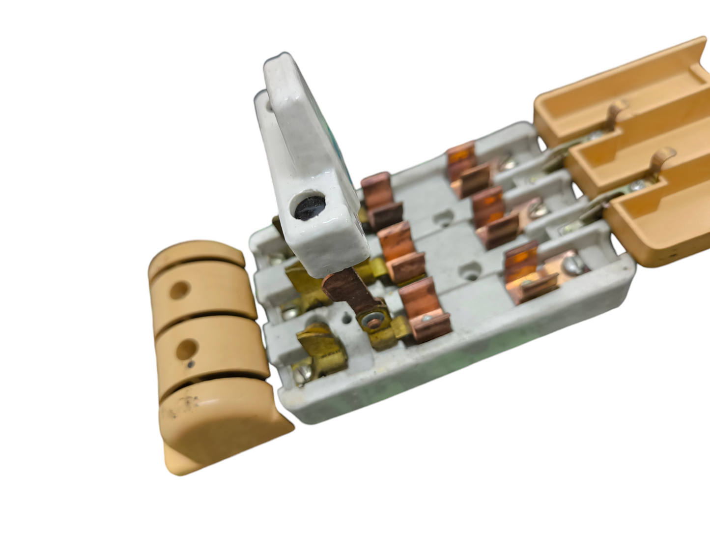Taiyou Knife Switch 30A 3 Pole power switch with beige handle and copper contacts