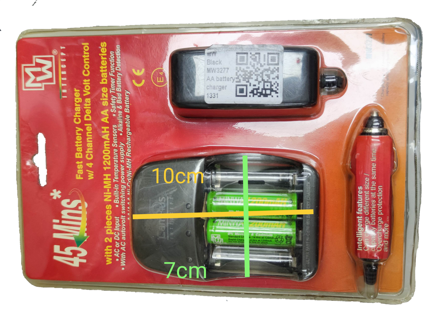 MW AA battery charger 220V fast charger with two green Ni-MH AA 2200mAh rechargeable batteries in red packaging