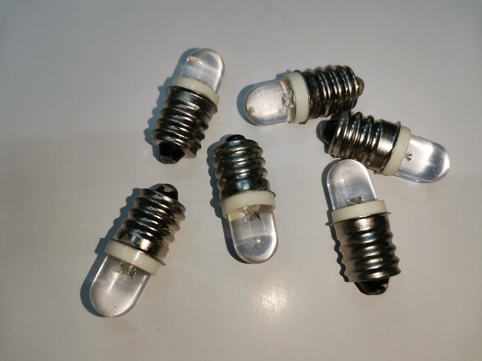 Denko LED Pilot Light Bulb E12 32V in a set of six with a clear lens and metal base