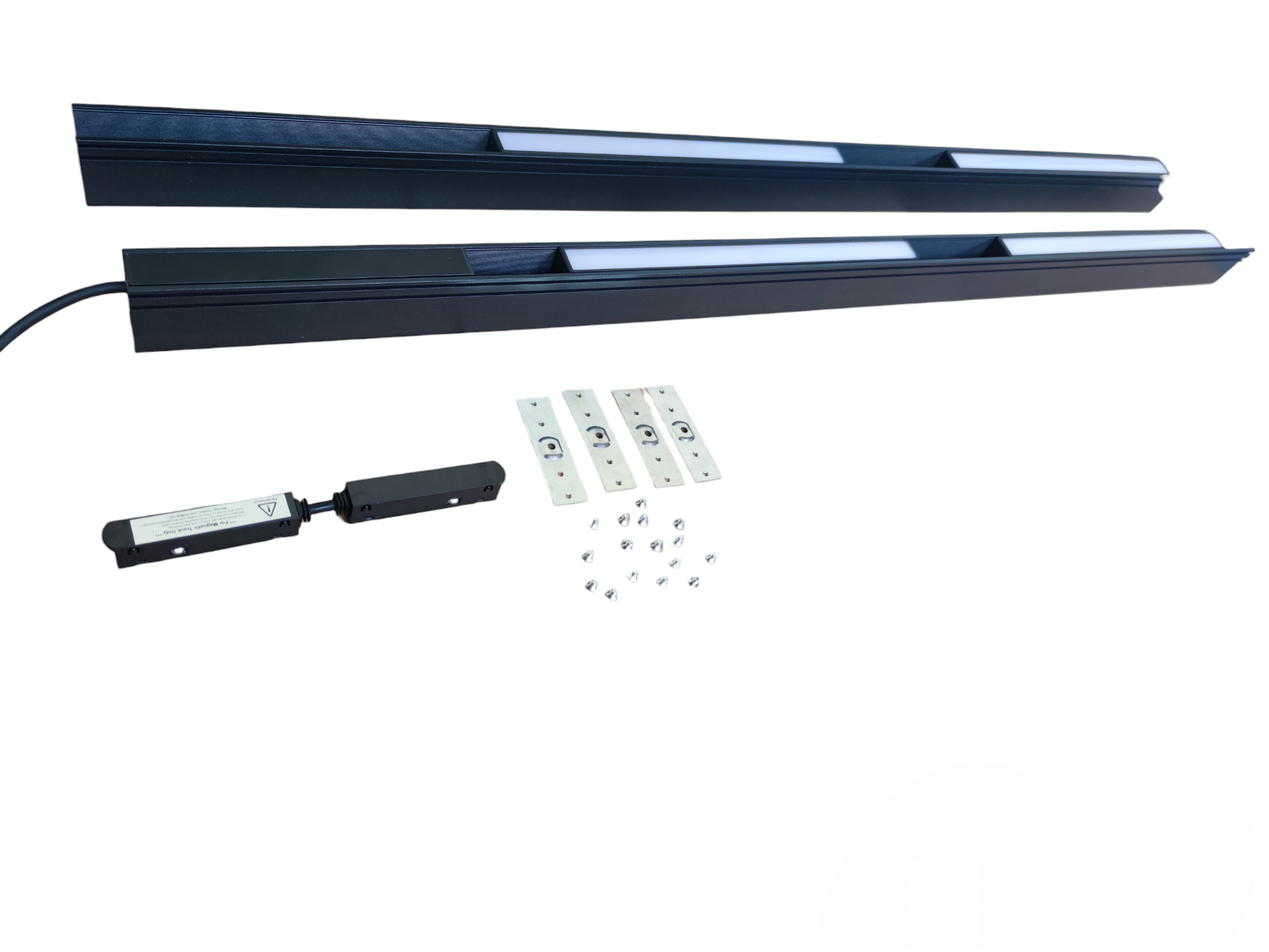 ILLUMIQ TERRA magnetic track light 2 meters with black aluminum rails and mounting accessories