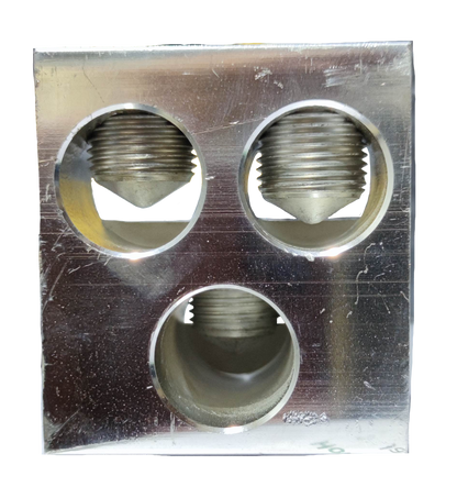 McGILL Mechanical Lugs 3 x 600MCM electrical circuitry part with three threaded lug connectors