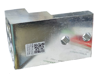 McGILL mechanical lugs 4 holes 750MCM made from durable metal for strong electrical connections