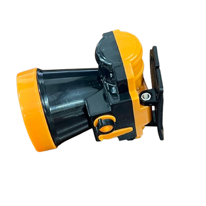 Shuta Head Lamp 74mm X 74mm X 50mm in black and yellow for hands-free lighting