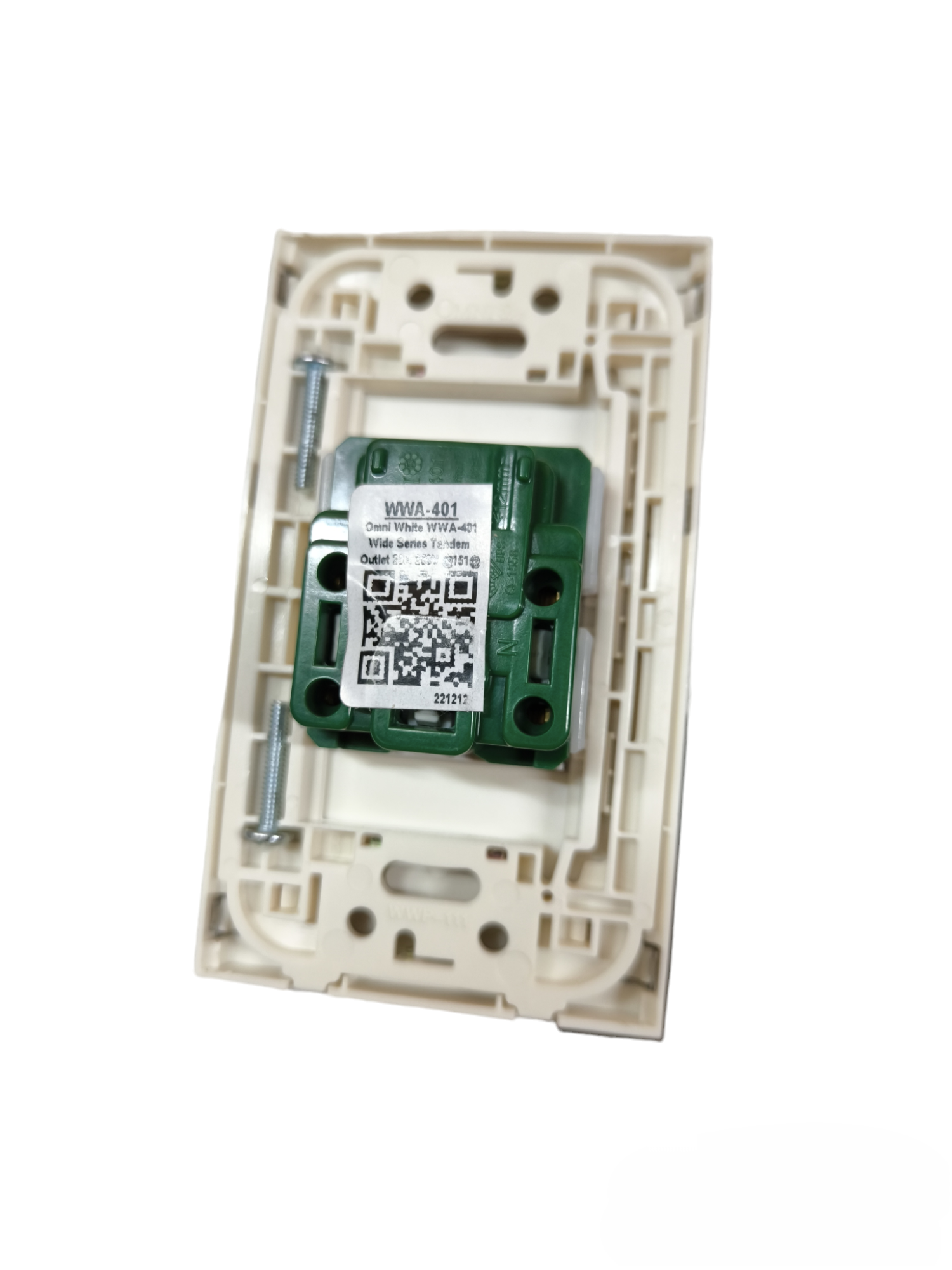 Omni 20A 250V industrial aircon outlet for reliable air conditioning power connections