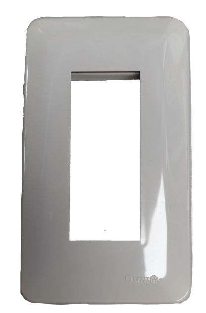 Omni 3 gang wall plate in white for power points switches and plugs