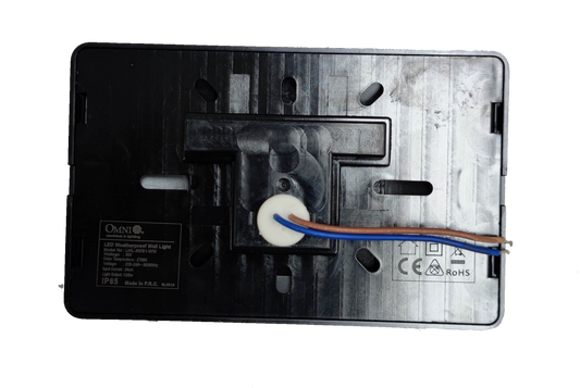Back view of Omni LED wall light IP65 LWL-3WS1-WW showing wiring and mounting details