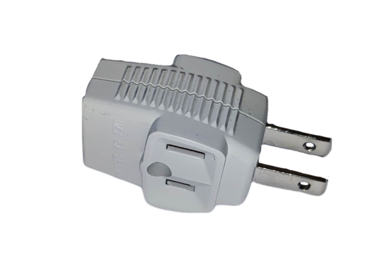 Omni triple top adaptor 10A 250V with dual socket and compact design for versatile connections