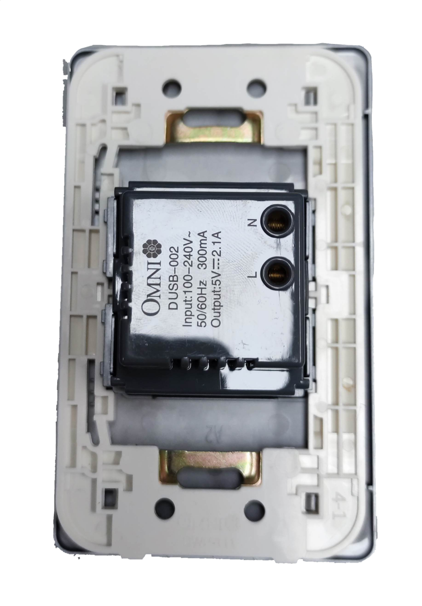 Omni USB outlet 2 gang graphite with dual ports for convenient charging in any room